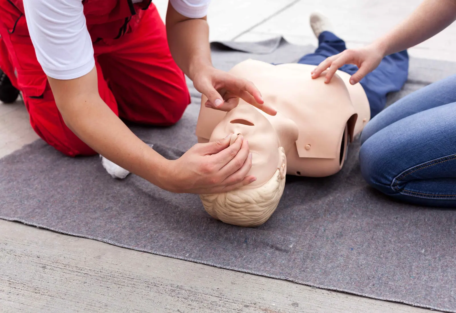 First aid training for employees